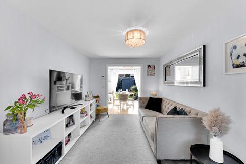 6 Aldershot Close, Widnes, WA8 9BS