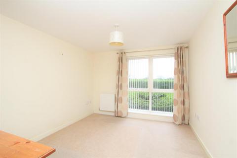 1 bedroom apartment to rent, Kittiwake Drive, Bristol BS20