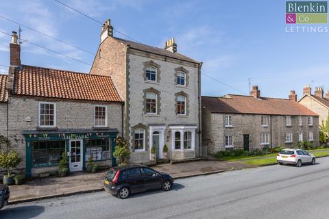 4 bedroom townhouse to rent, Park Street, Hovingham, North Yorkshire, YO62 4JZ