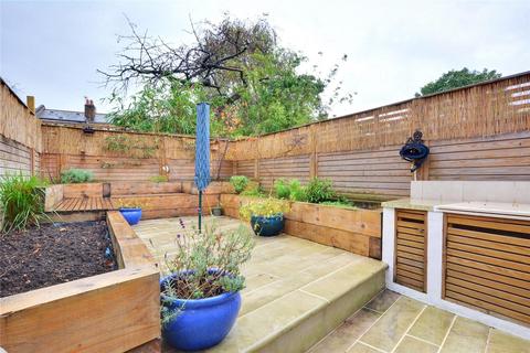 3 bedroom end of terrace house for sale, Colomb Street, Greenwich, London, SE10