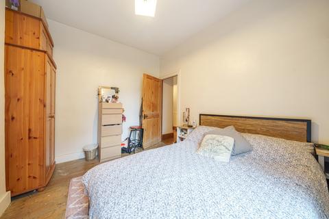 1 bedroom flat to rent, Darwin Street London SE17