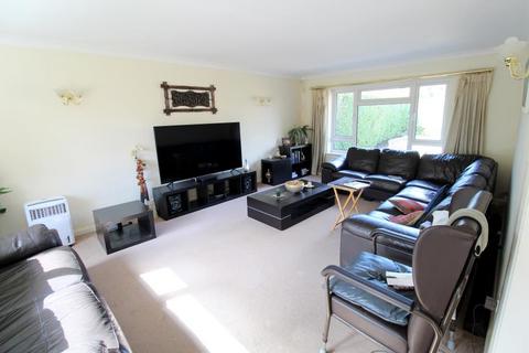 2 bedroom detached bungalow for sale, Norelands Drive, North Burnham