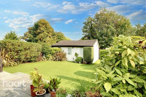 4 bedroom bungalow for sale, Court Road, Orpington