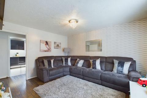 42 Willow Tree Grove, Stoke-on-trent, ST4 3BF