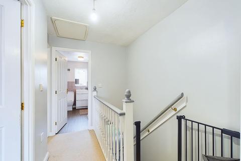 42 Willow Tree Grove, Stoke-on-trent, ST4 3BF