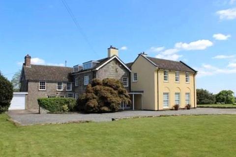 6 bedroom detached house to rent, Chirk, Wrexham, LL14