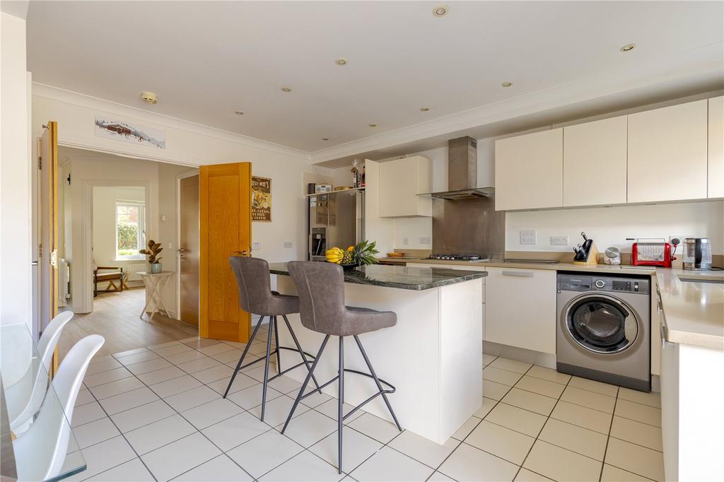 Kitchen/Breakfast