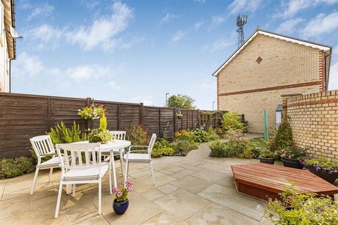 3 bedroom end of terrace house for sale, North Lodge Park, Milton CB24