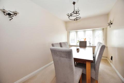 11 School Close, Bristol, BS14 0DU