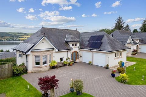 4 bedroom detached house for sale, Kings Point, Shandon, Helensburgh, G84 8BT