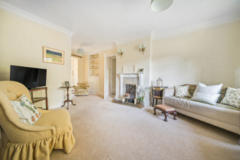 5 bedroom detached house for sale, Petworth Road, Haslemere, Surrey, GU27