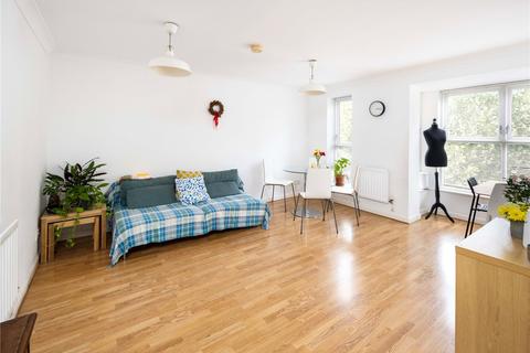 2 bedroom flat for sale, Osbourne House, 6 Wesley Avenue, Royal Docks, London, E16