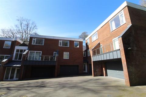 undefined, Whinslee Drive, Lostock, Bolton