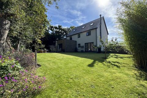 5 bedroom detached house for sale, Chapel Lane, Ross-On-Wye HR9