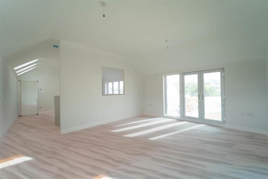 House 18 - Living Room on 1st Floor