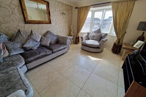 4 bedroom detached house for sale, Rhodfa Ceirios, Pen-Y-Fai, Bridgend