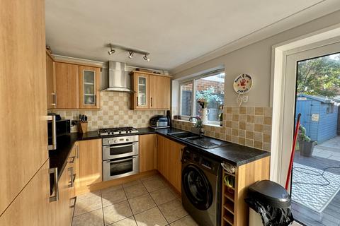 3 bedroom terraced house for sale, Priory Road, Eastbourne, East Sussex, BN23