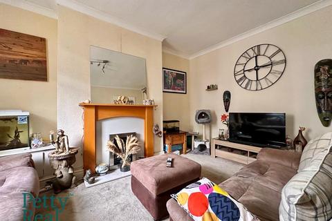 2 bedroom terraced house for sale, Salisbury Street, Colne