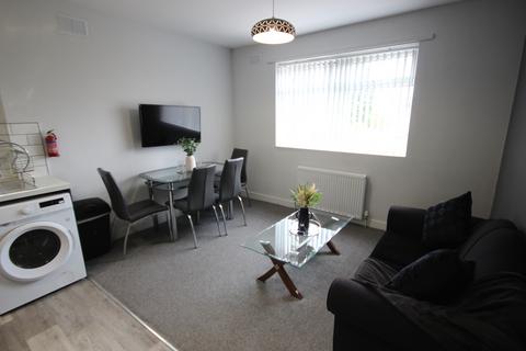 undefined, Flat 4, Albert Avenue, Hull, HU3