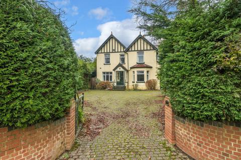 5 bedroom detached house for sale, Park Road, Chandler's Ford