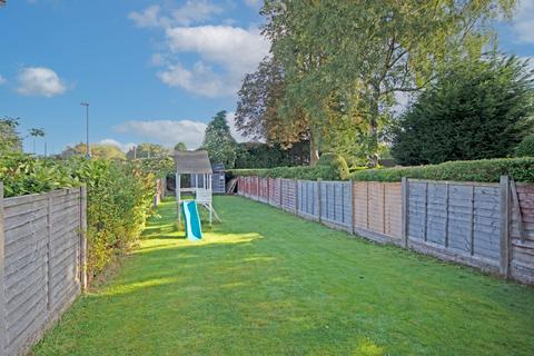 155 Coles Lane, Sutton Coldfield, B72 1NP