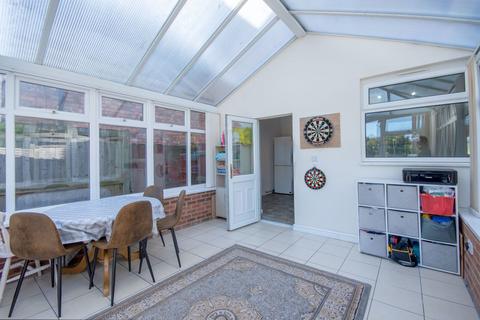155 Coles Lane, Sutton Coldfield, B72 1NP
