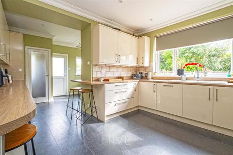 4 bedroom detached house for sale, Ballard Road, Swanage BH19