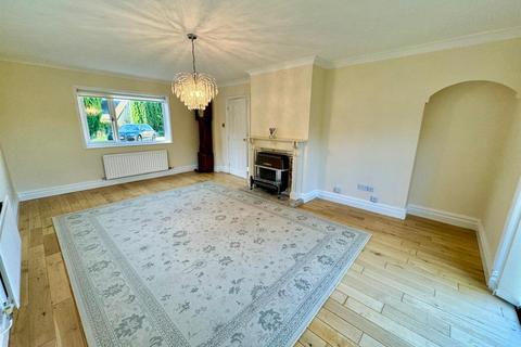 2 bedroom house for sale, Ffordd Trwyn Swch, Llanddoged, Llanrwst