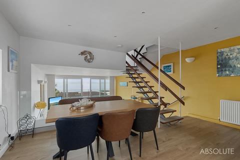 3 bedroom end of terrace house for sale, Heath Road, Brixham, TQ5