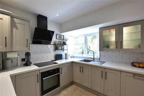 19 Berkeley Drive, Royton, Oldham, OL2 5BB