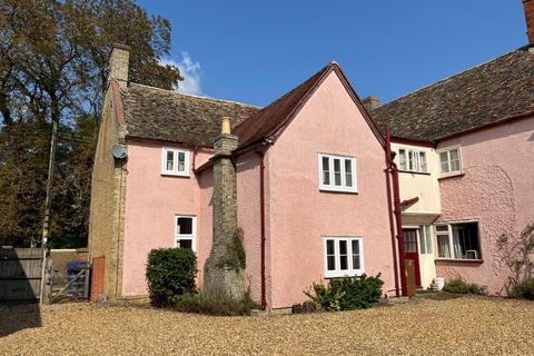 3 bedroom semi-detached house to rent, 10 The Street, Worlington IP28