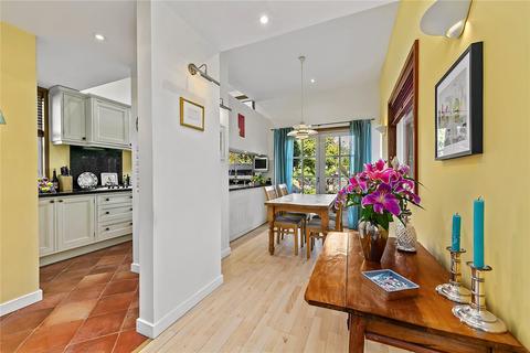 20 Church Grove, Kingston Upon Thames, KT1 4AL