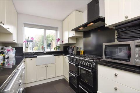 3 bedroom terraced house for sale, Fairfield East, Kingston upon Thames