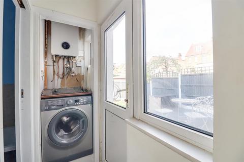 67 Cotswold Road, Westcliff-on-sea, SS0 8AA