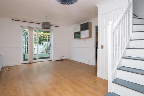 3 bedroom end of terrace house to rent, Kidd Close, Crownhill