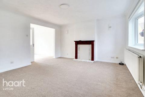 60 Blakeney Drive, Luton, LU2 7AL