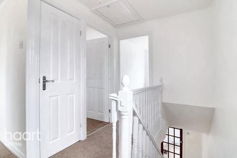 60 Blakeney Drive, Luton, LU2 7AL