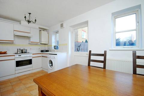 3 bedroom house to rent, Milligan Street, Limehouse, London, E14