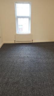 1 bedroom terraced house to rent, Hengist Street, Bolton BL2