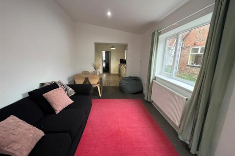 5 bedroom house share to rent, De Grey Street, Hull