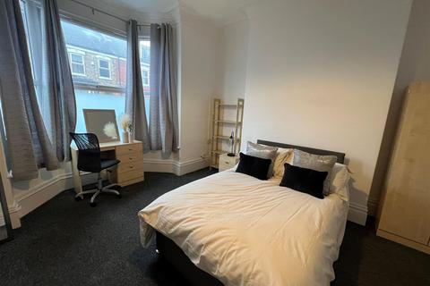 5 bedroom house share to rent, De Grey Street, Hull