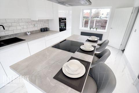 38 Old Road, Conisbrough, Doncaster, DN12 3LZ