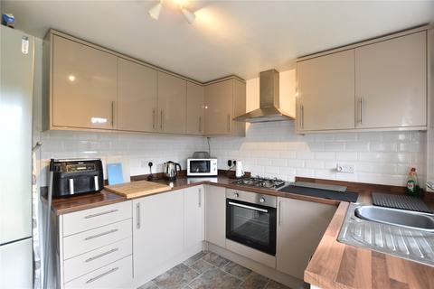 2 bedroom semi-detached house for sale, Hertfordshire Park Close, Shaw, Oldham, OL2