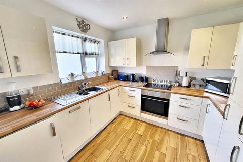 3 bedroom detached house for sale, Bournemouth