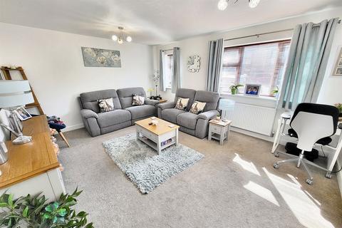 54 Castle Road, Bournemouth, BH9 1PJ