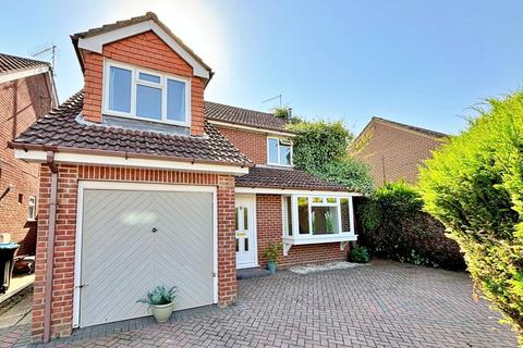 4 bedroom detached house for sale, Chaldon Road, Poole BH17