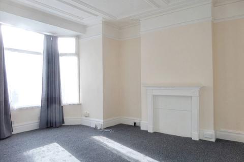 1 bedroom flat to rent, Grange Road, London SE25