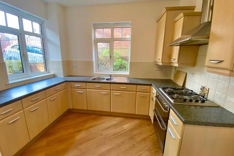 2 bedroom ground floor flat for sale, York Street, Macclesfield