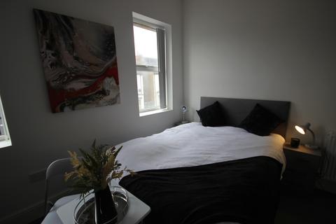 undefined, Room 5, Bacheler Street, Hull, HU3
