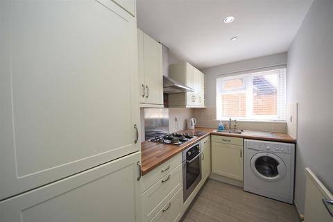 11 Chatsfield, Werrington, Peterborough, PE4 5DJ
